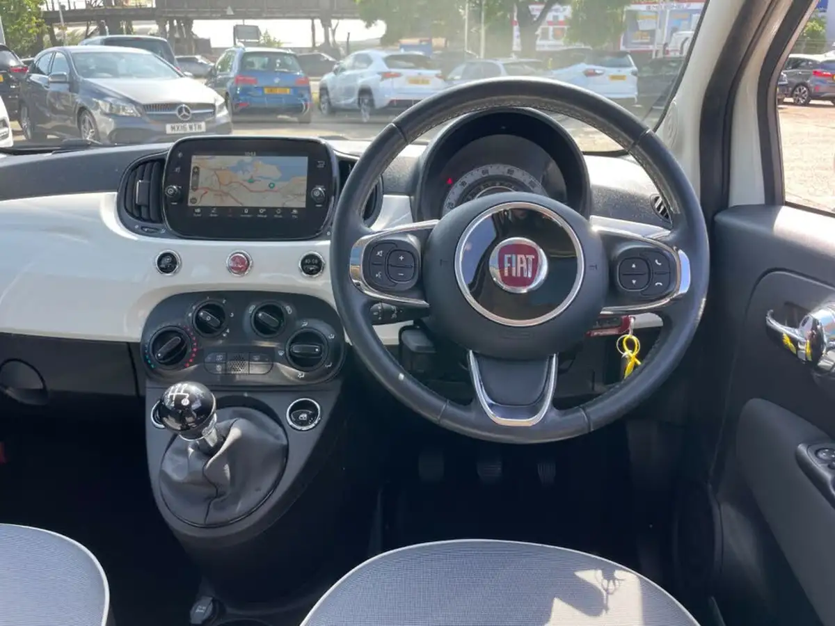 2018-fiat-500-12-lounge-big-17
