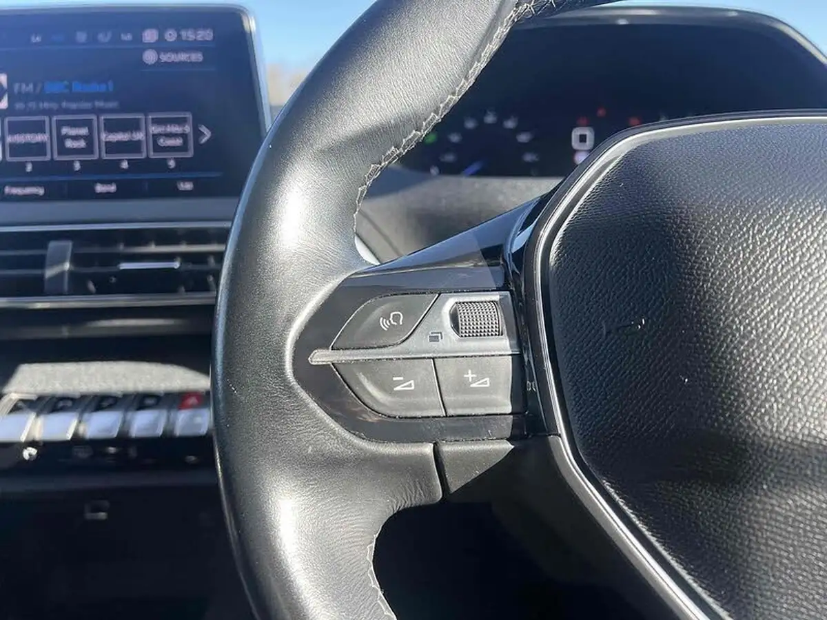 2018-peugeot-3008-suv-16-bluehdi-allure-big-35