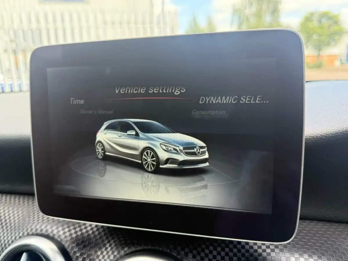 2016-mercedes-benz-a-class-21d-a200d-sport-premiumss-7g-dct-big-56