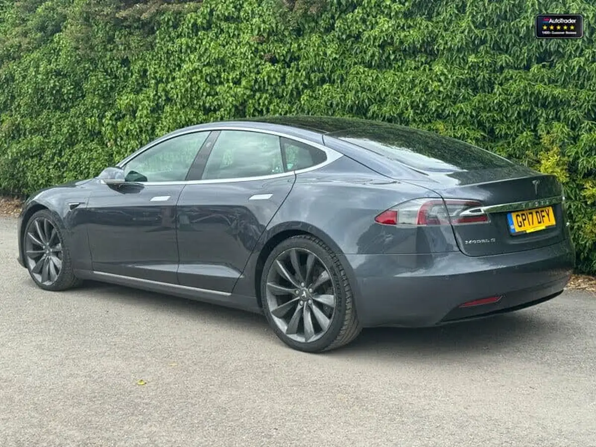 2017-tesla-model-s-e-100d-big-5