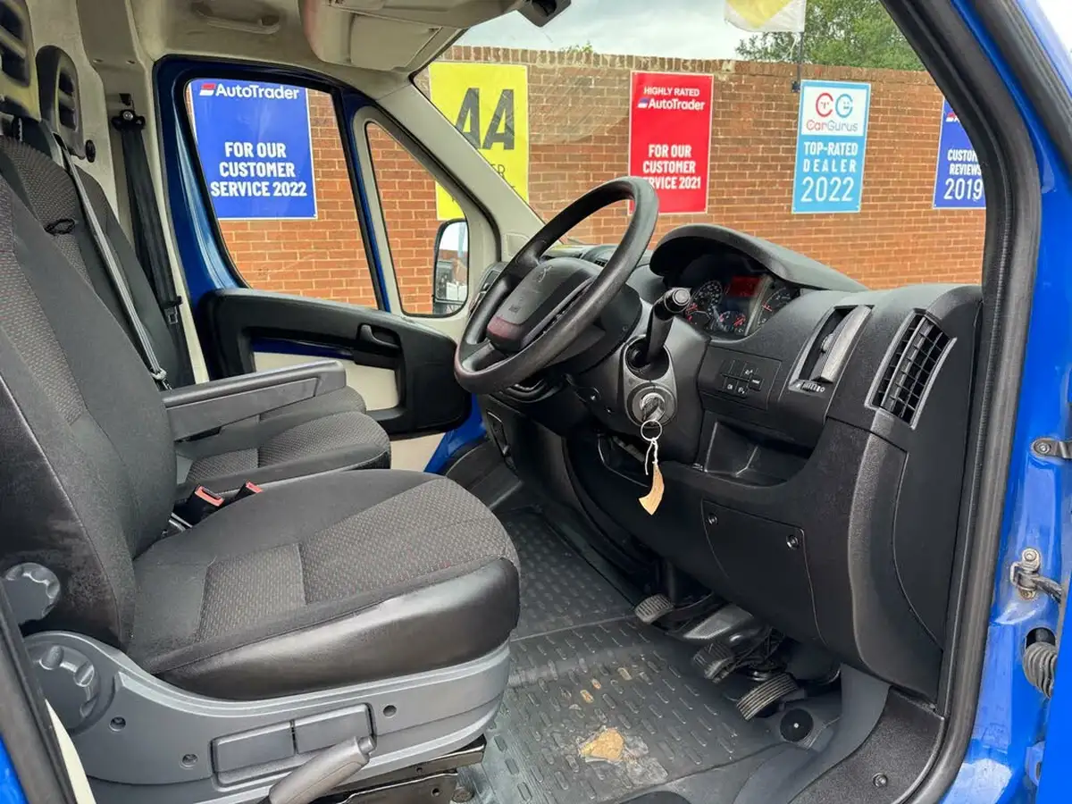 2014-peugeot-boxer-22td-335-l2-h2-panel-big-9