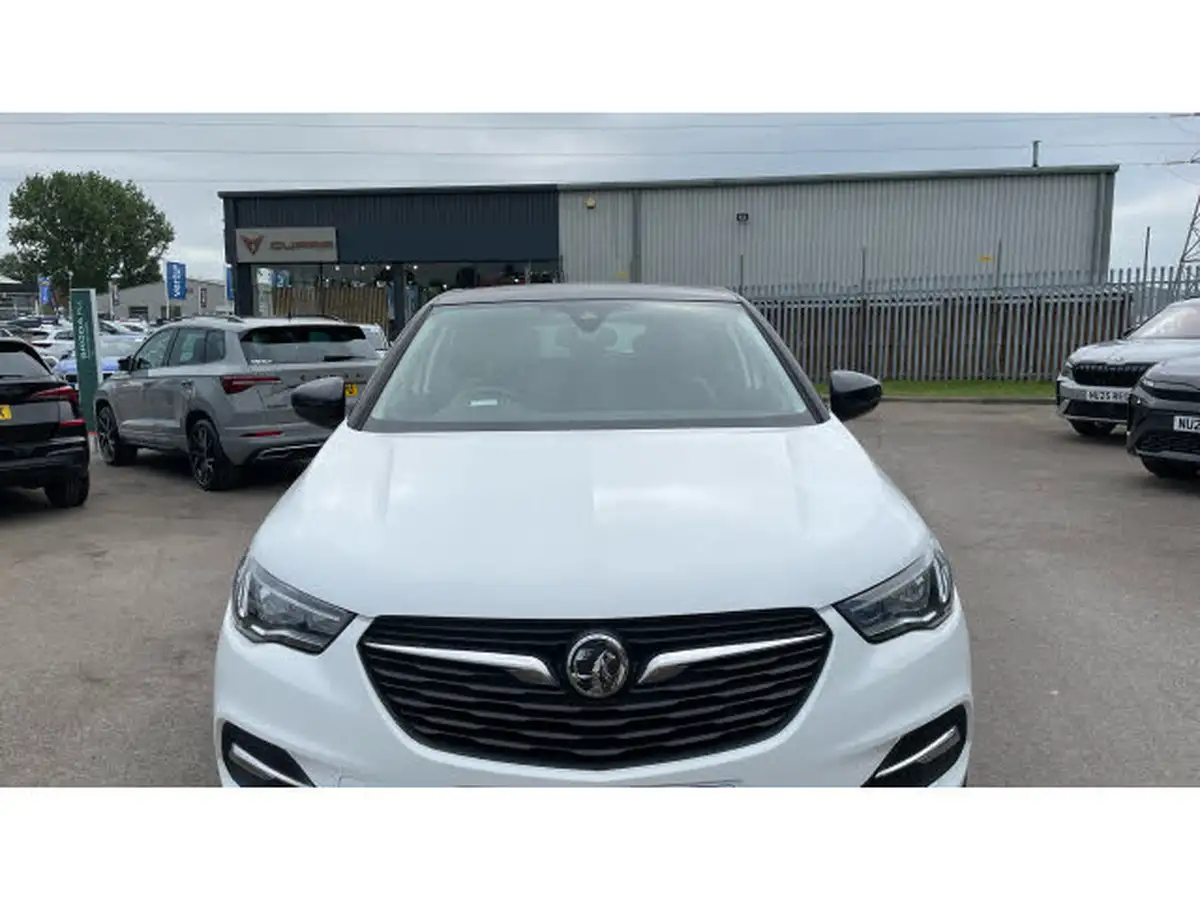 2019-vauxhall-grandland-x-12-sport-nav-big-7