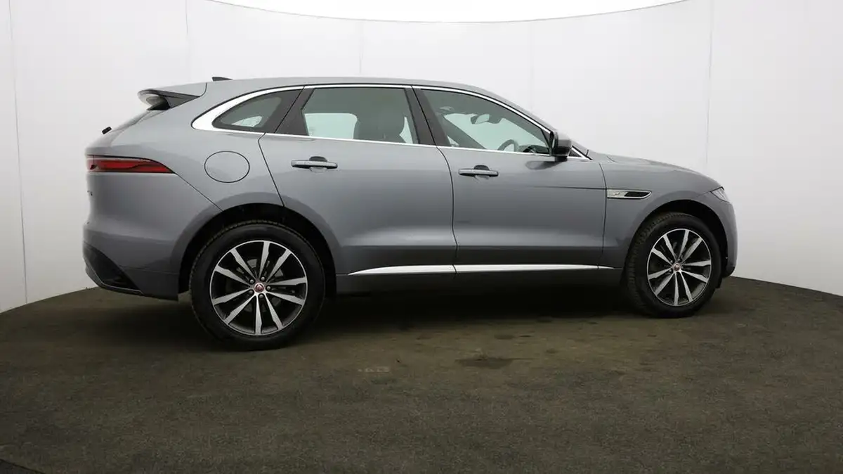 2022-jaguar-f-pace-20-p400e-r-dynamic-se-big-56