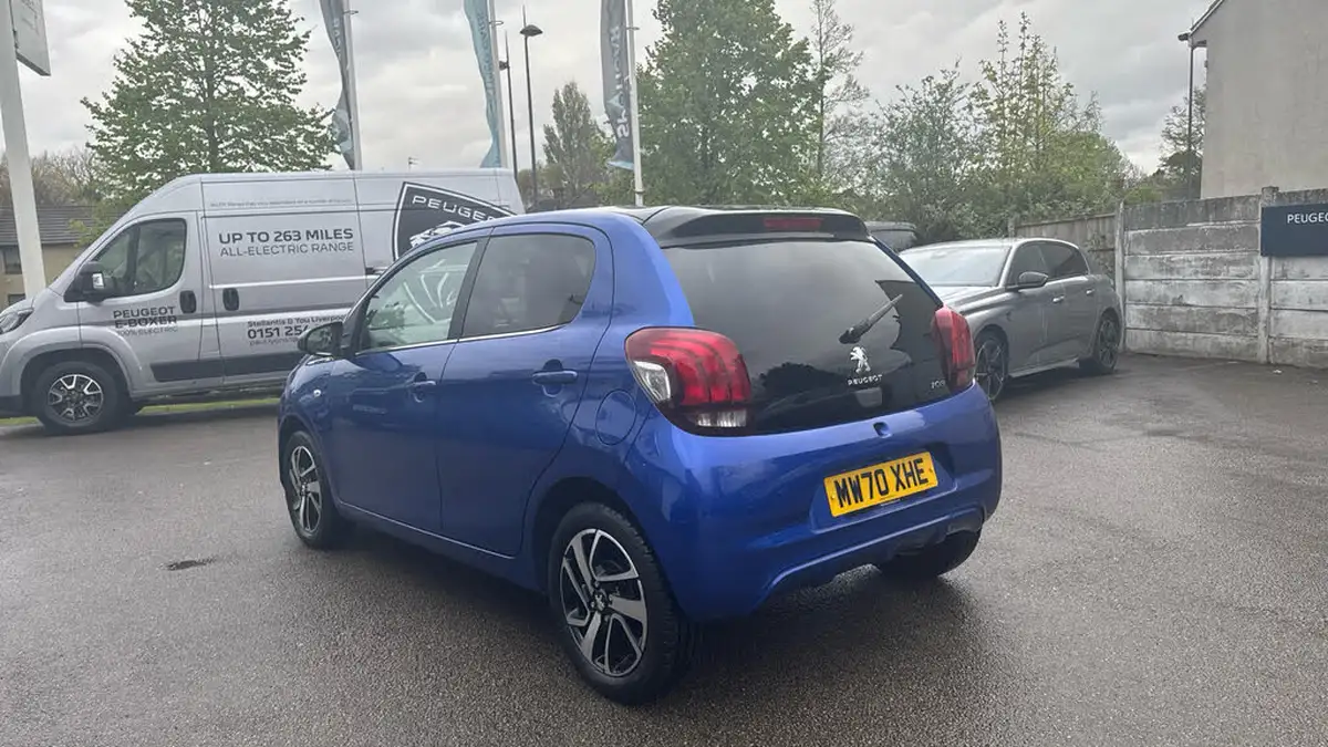 2020-peugeot-108-10-allure-ss-hatchback-5d-big-4