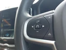 2020-volvo-xc60-20-b5-momentum-small-13