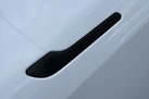 2022-tesla-model-y-e-long-range-small-36