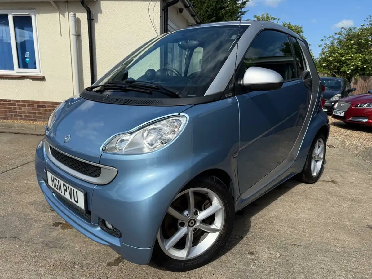 2011-smart-fortwo-10-pulse-71bhp-cabriolet-softouch-big-8