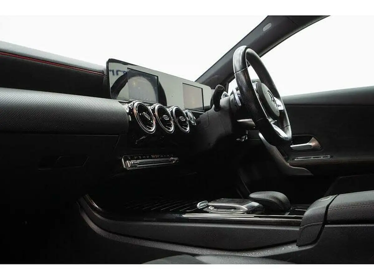 2021-mercedes-benz-a-class-13-a200-amg-line-hatchback-5d-7g-dct-big-46