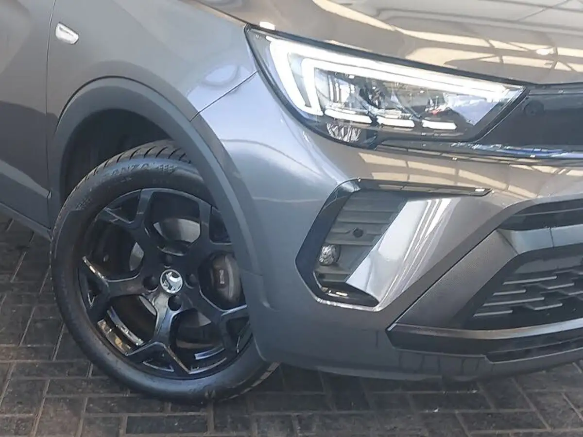 2023-vauxhall-crossland-12-gs-110ps-big-8