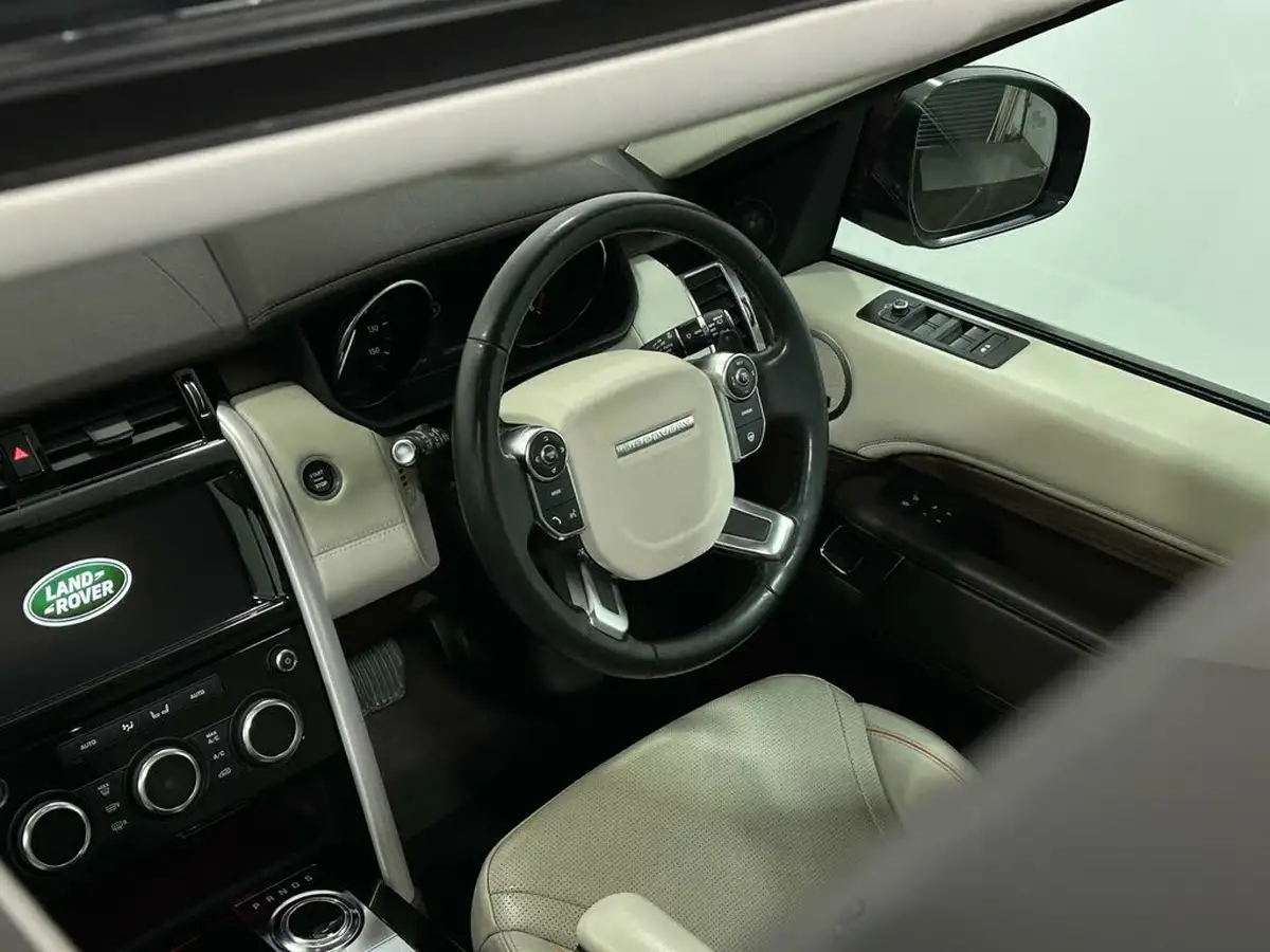 2017-land-rover-discovery-20sd4-hse-luxury-big-67
