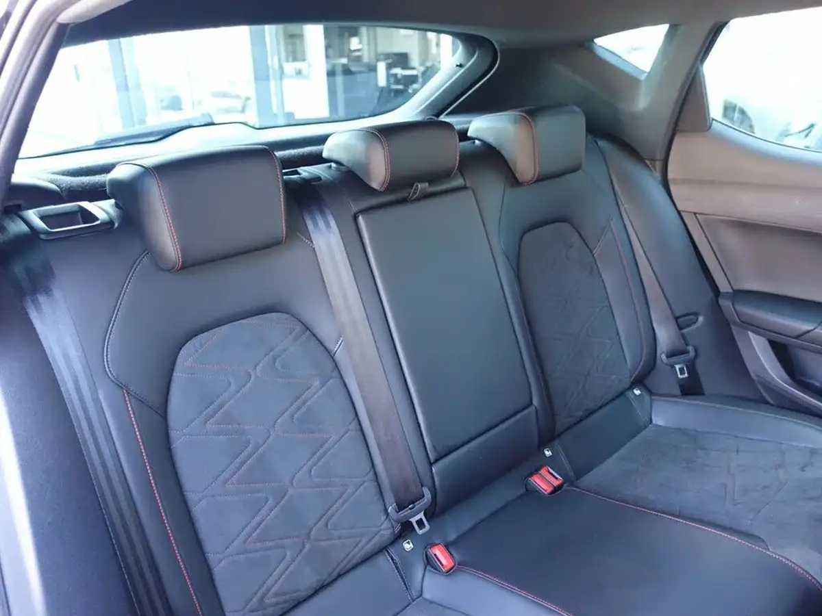 2021-seat-leon-15-tsi-evo-fr-sport-130ps-hatchback-big-13