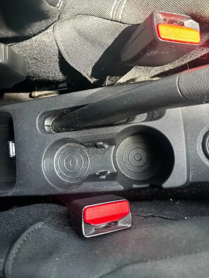 2019-renault-captur-09-tce-iconic-big-33