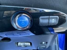 2016-toyota-prius-small-34
