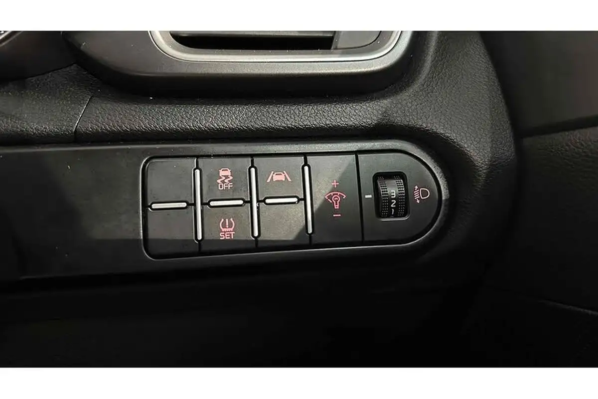 2023-kia-ceed-15-t-gdi-2-158bhp-sportswagon-big-30
