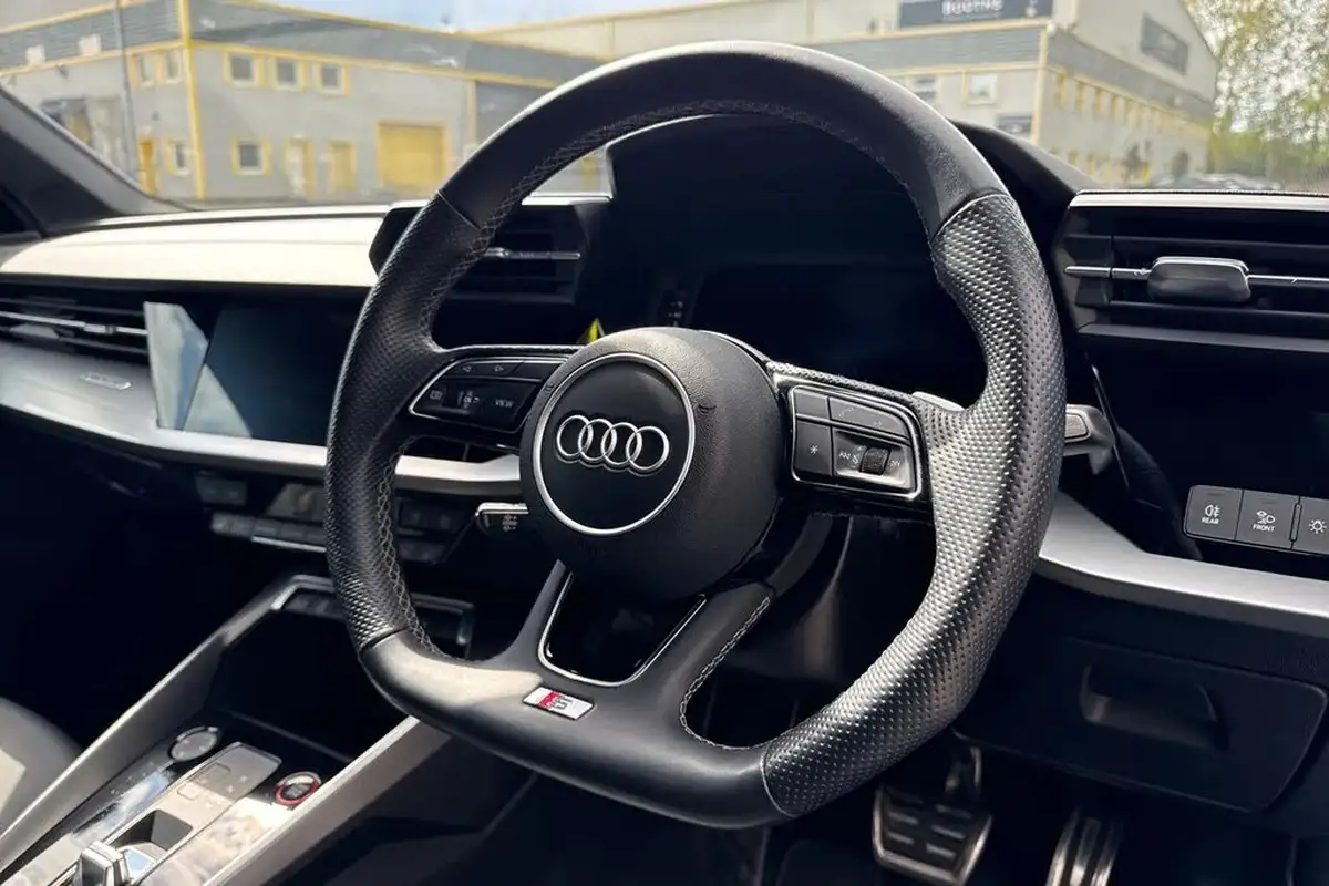 2021-audi-s3-20-tfsi-sportback-5d-big-40