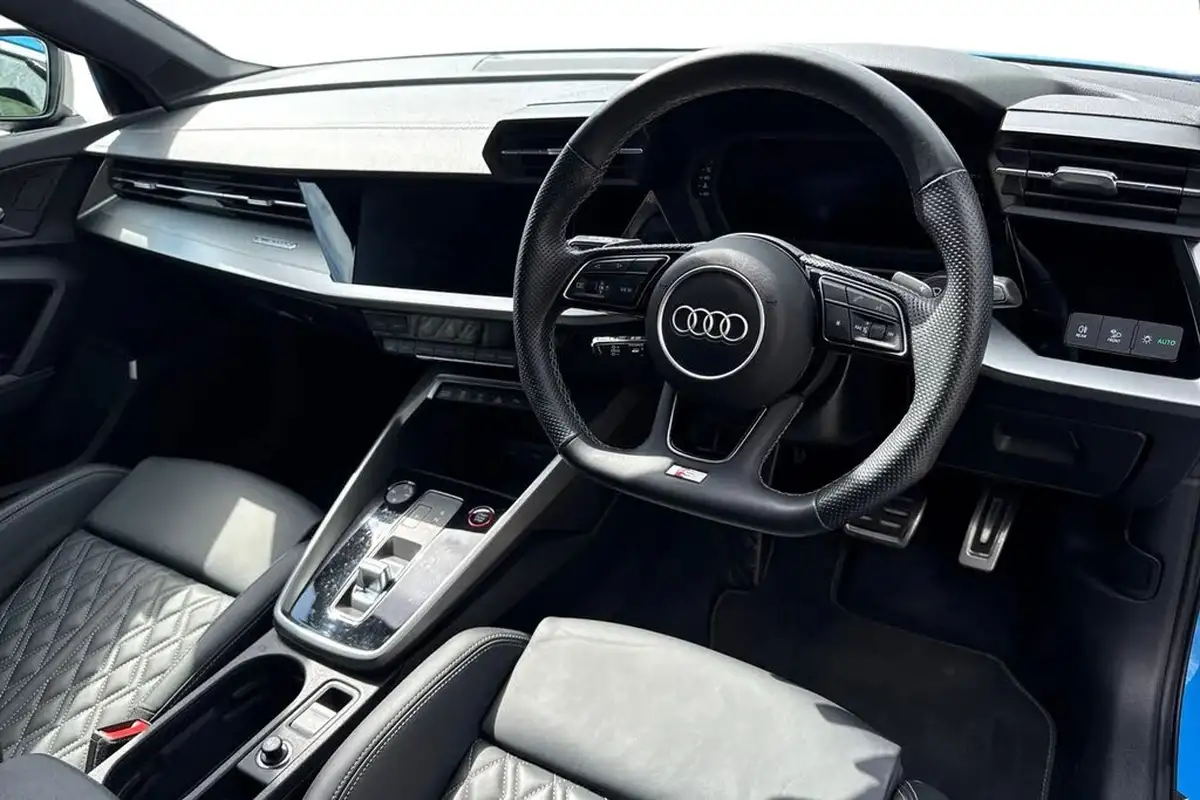 2021-audi-s3-20-tfsi-sportback-5d-big-12