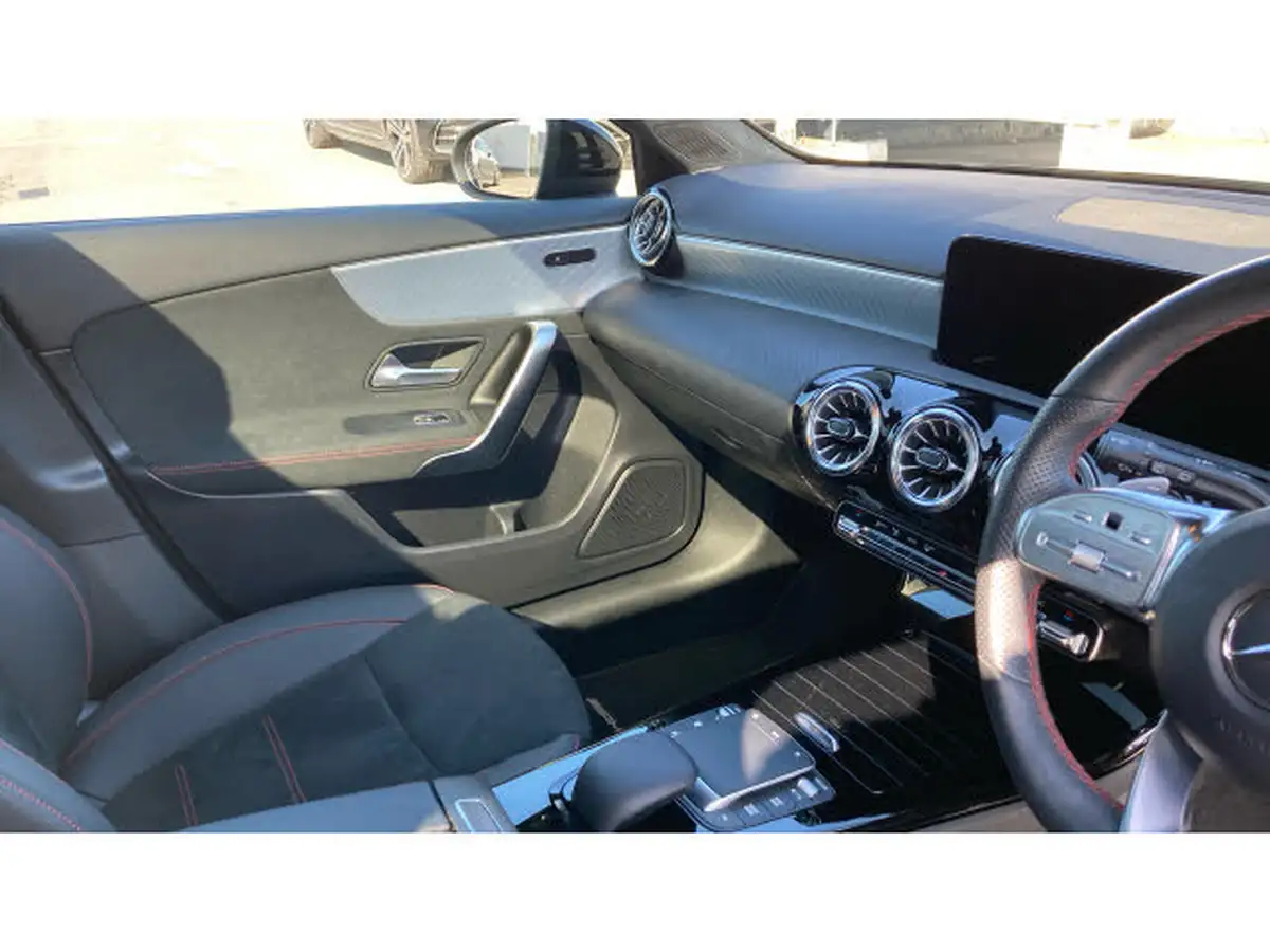 2023-mercedes-benz-a-class-13-a180-amg-line-premium-plus-night-edition-hatchback-5d-big-13