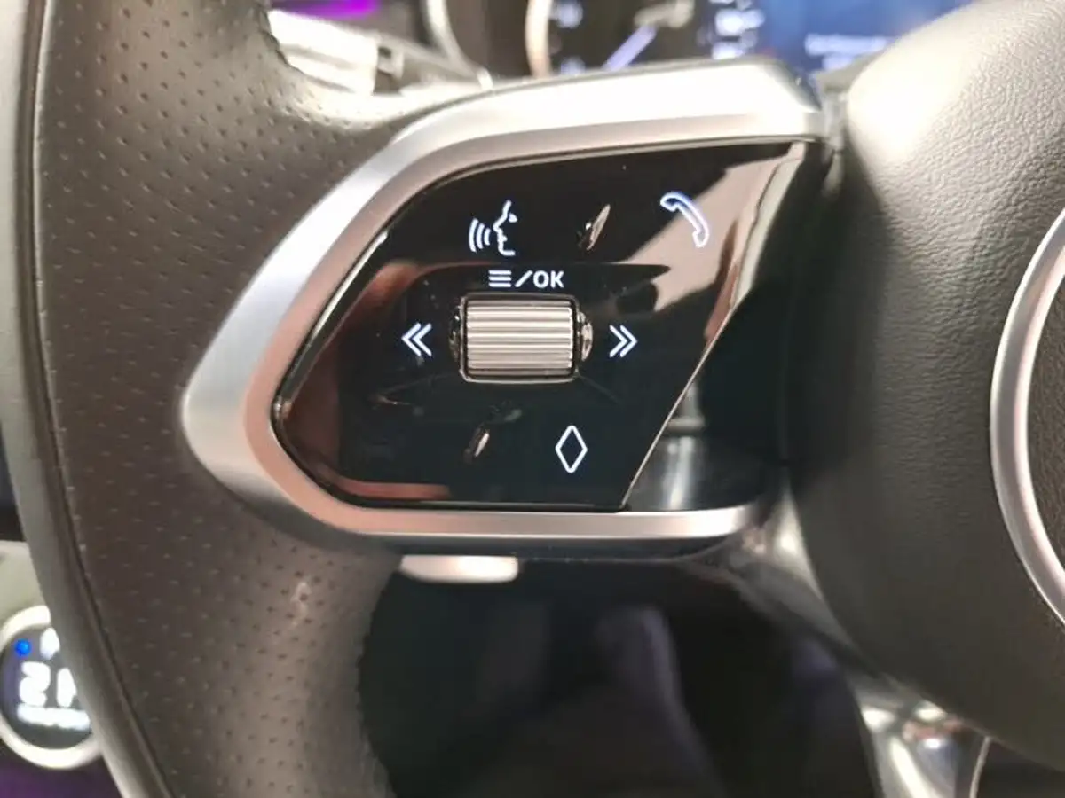 2022-jaguar-f-pace-20-p250-r-dynamic-black-big-11