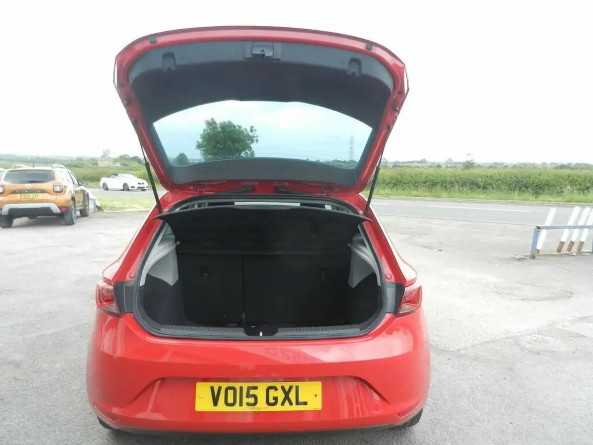 2015-seat-leon-12-se-tech-pack-tsi-110ps-hatchback-5d-big-6