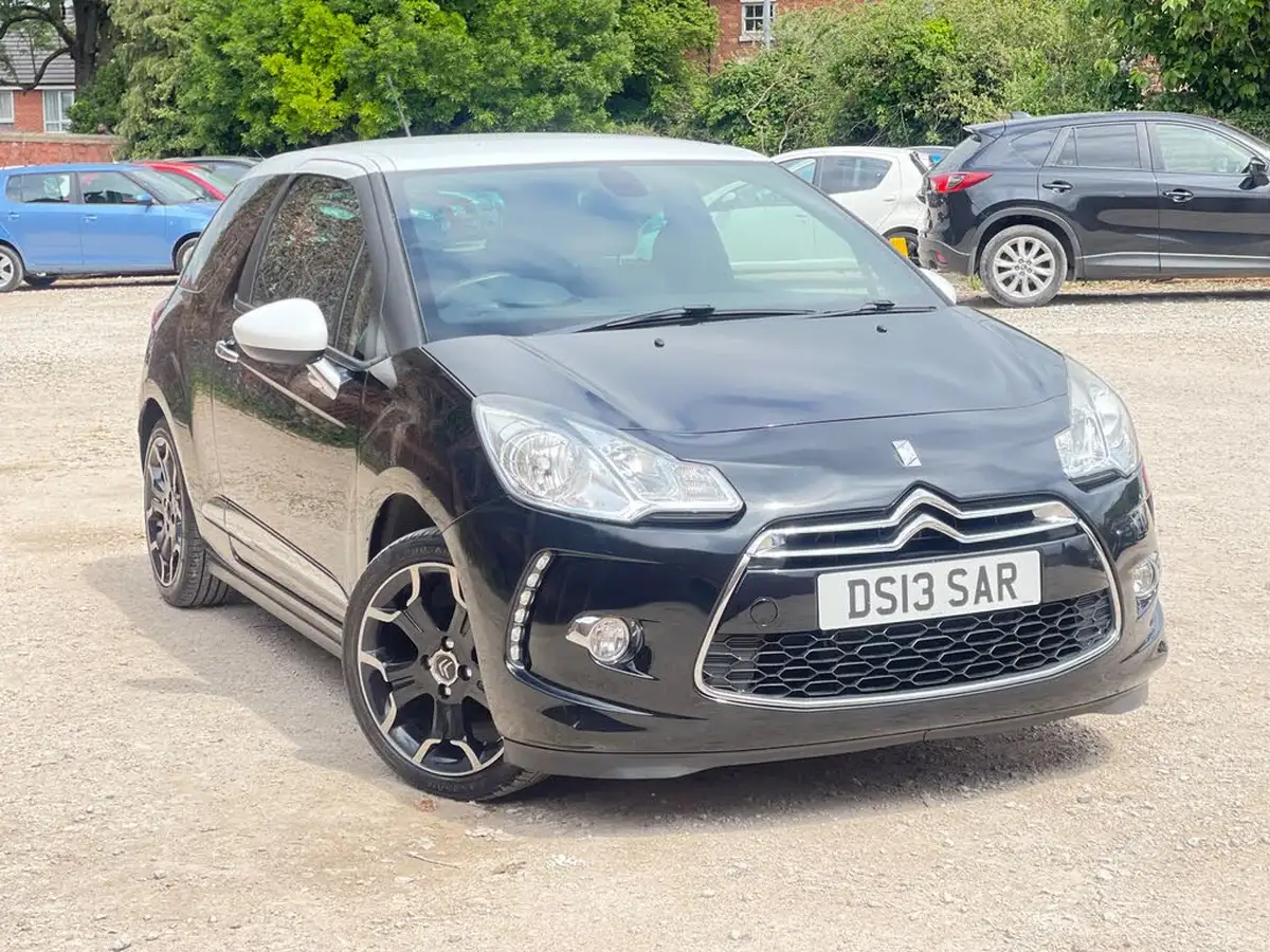 2013-citroen-ds3-16-dstyle-plus-vti-big-0