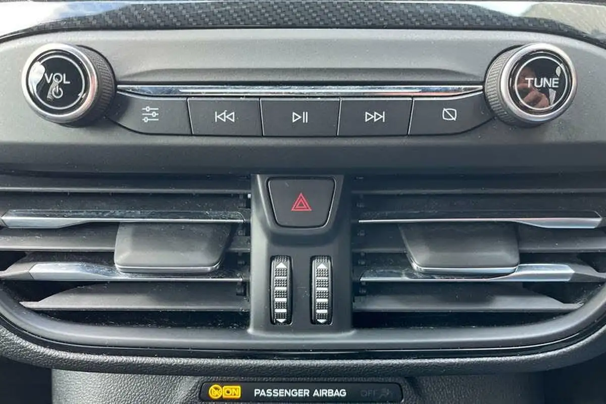 2021-ford-focus-10t-st-line-edition-125ps-hatchback-big-32