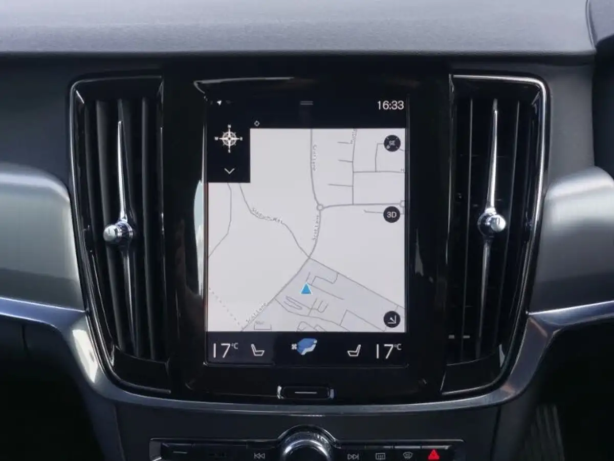 2020-volvo-s90-20-t4-momentum-plus-big-9