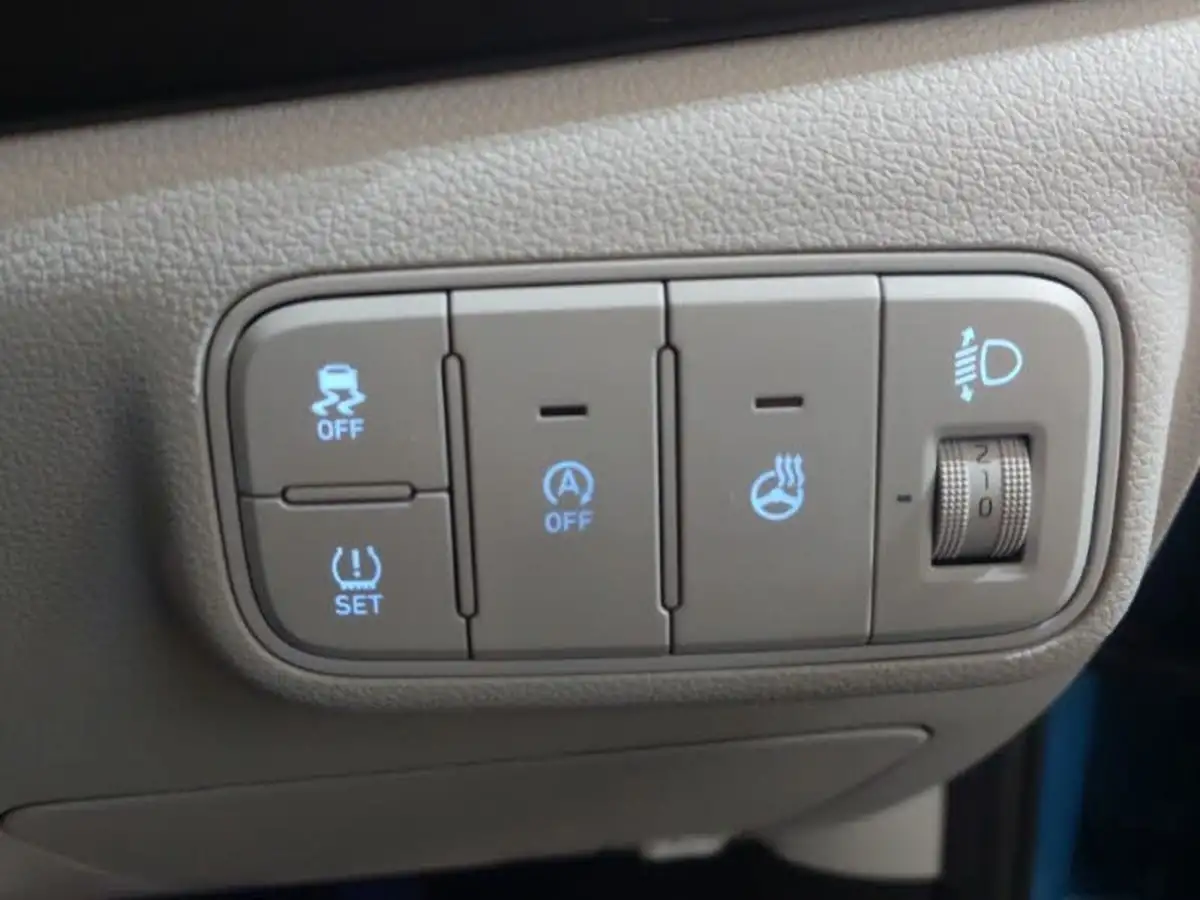 2022-hyundai-i20-10-t-gdi-ultimate-eclutch-imt-big-15