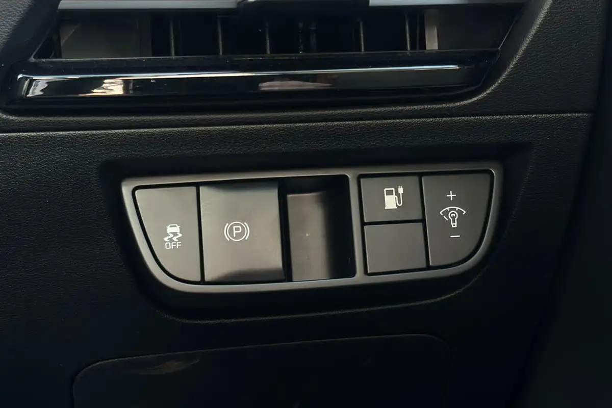 2022-kia-ev6-e-gt-line-225bhp-heat-pump-big-33