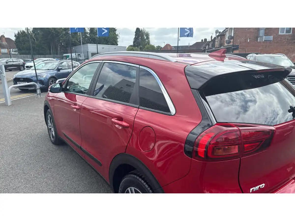 2022-kia-niro-16-gdi-2-139bhp-156kwh-big-22