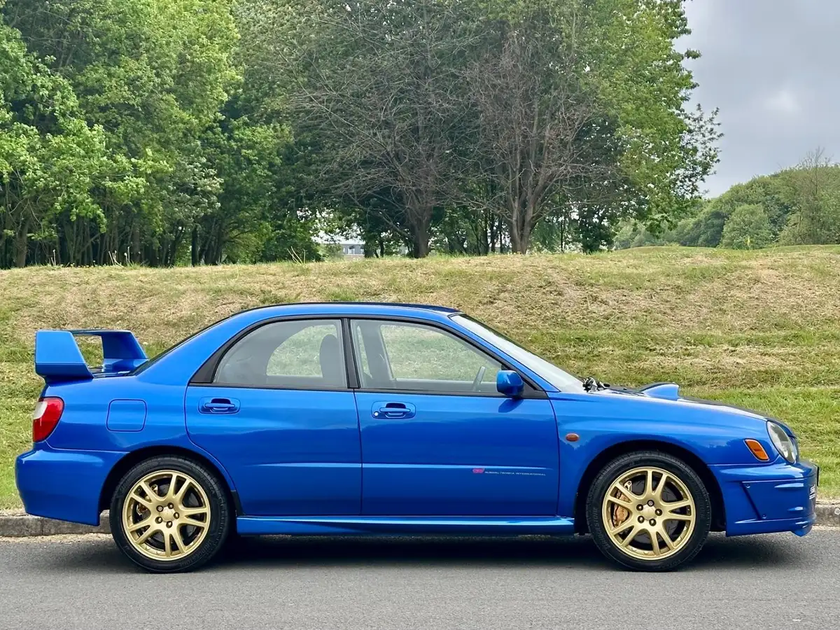 2002-subaru-impreza-20-wrx-uk300-ltd-edn-242bhp-big-5
