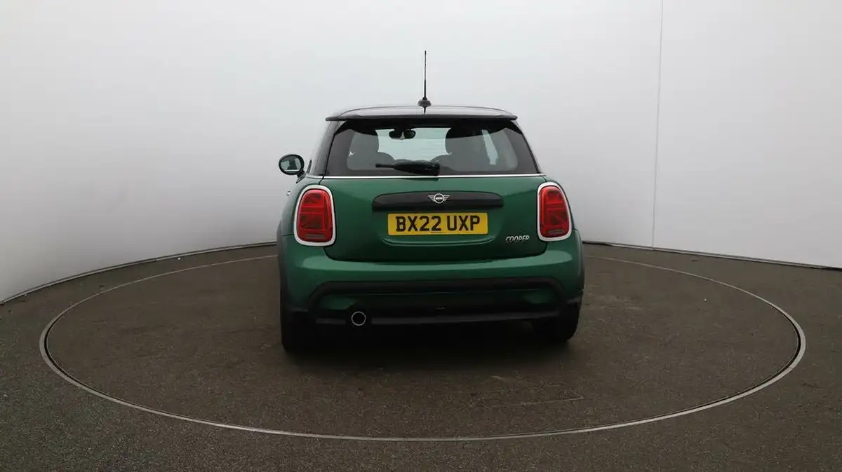 2022-mini-cooper-15-cooper-classic-hatchback-3d-auto-big-55
