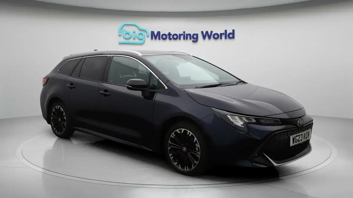 2023-toyota-corolla-18-vvt-i-gr-sport-138bhp-touring-sports-big-1