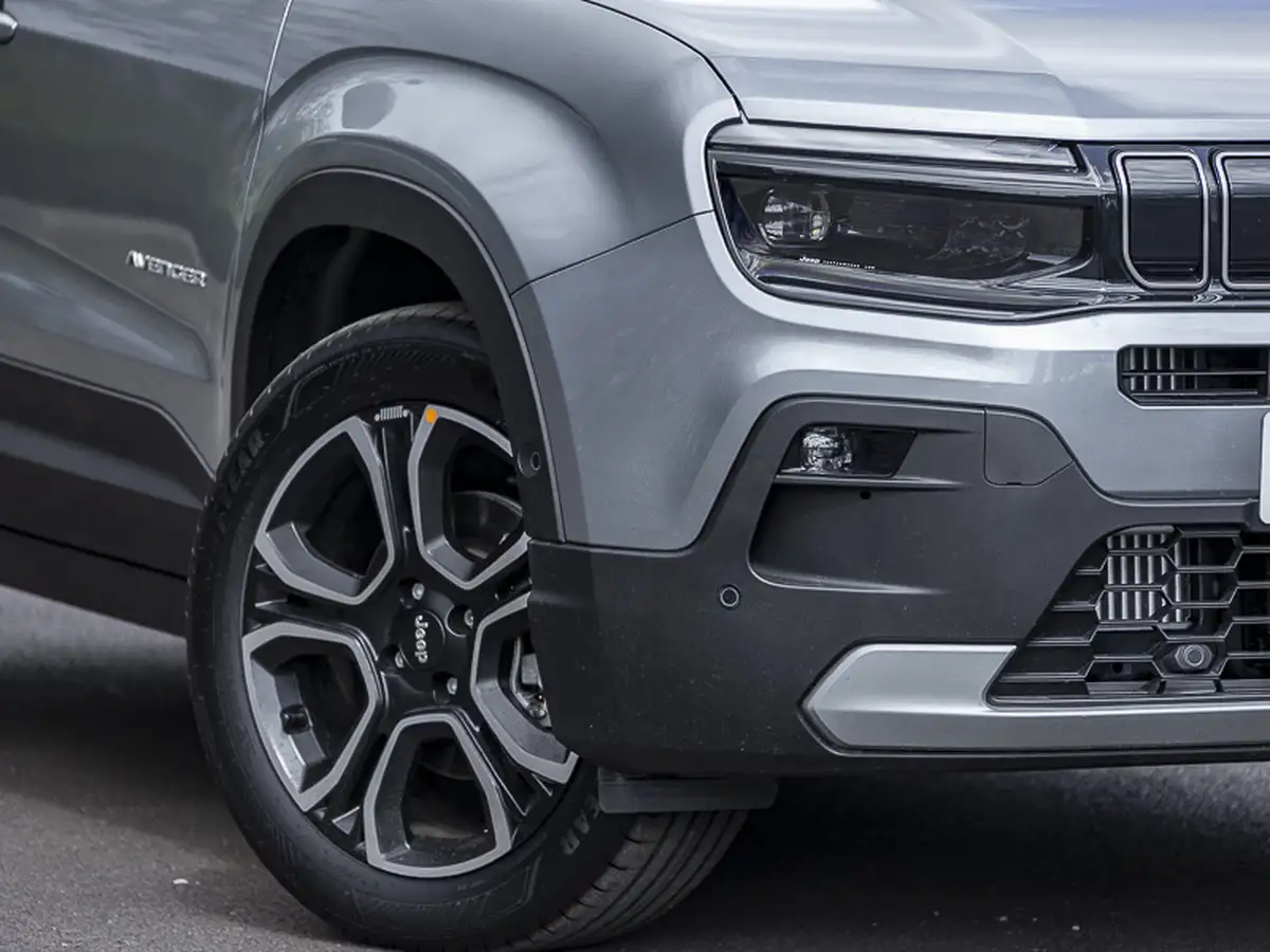 2025-jeep-avenger-12-gse-summit-e-hybrid-48v-auto-big-19