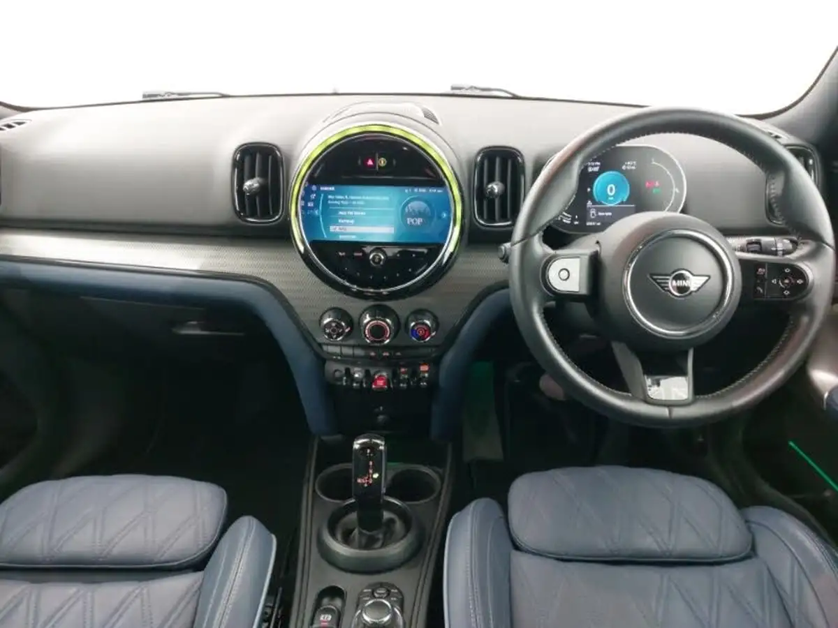 2021-mini-countryman-15-cooper-exclusive-auto-big-2
