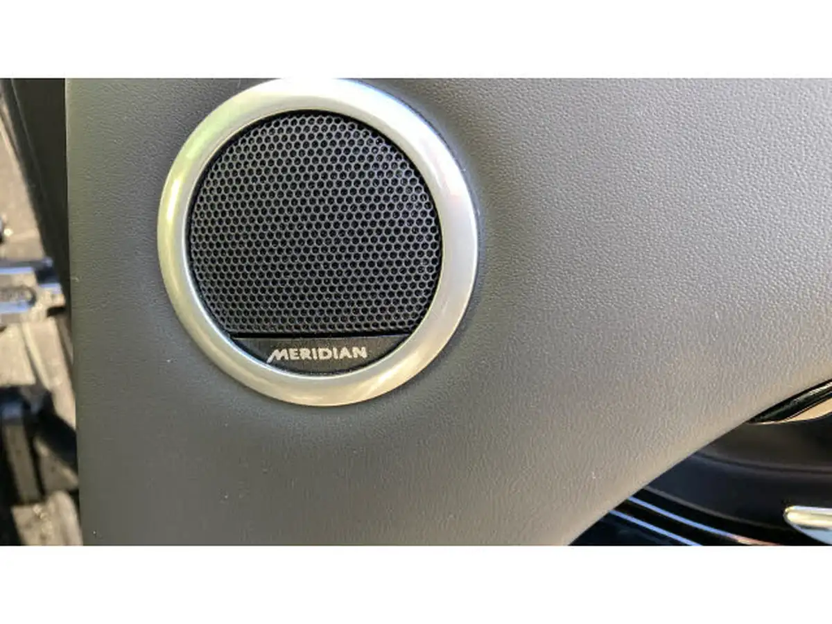2024-land-rover-range-rover-evoque-20-d200-dynamic-hse-big-36