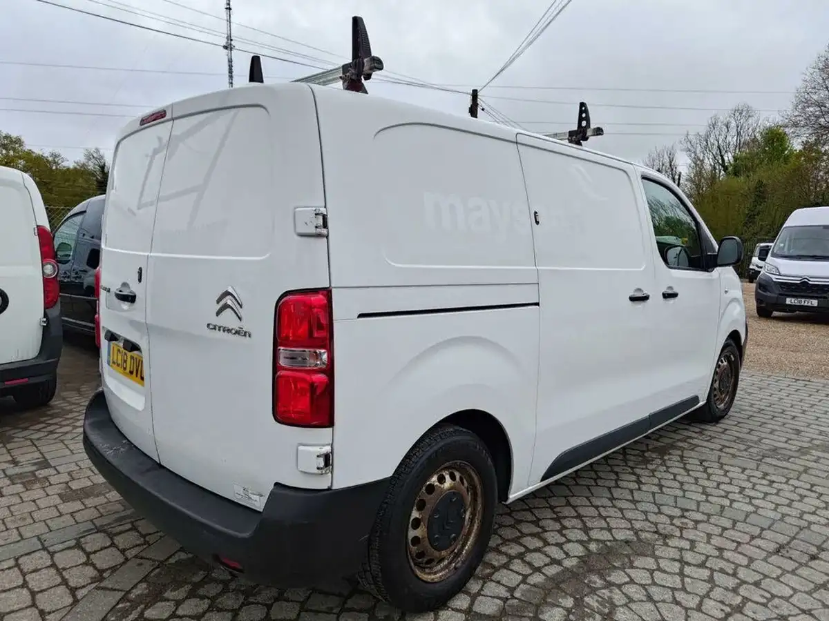 2018-citroen-dispatch-16bluehdi-x-m-1000-95pseu6-big-28