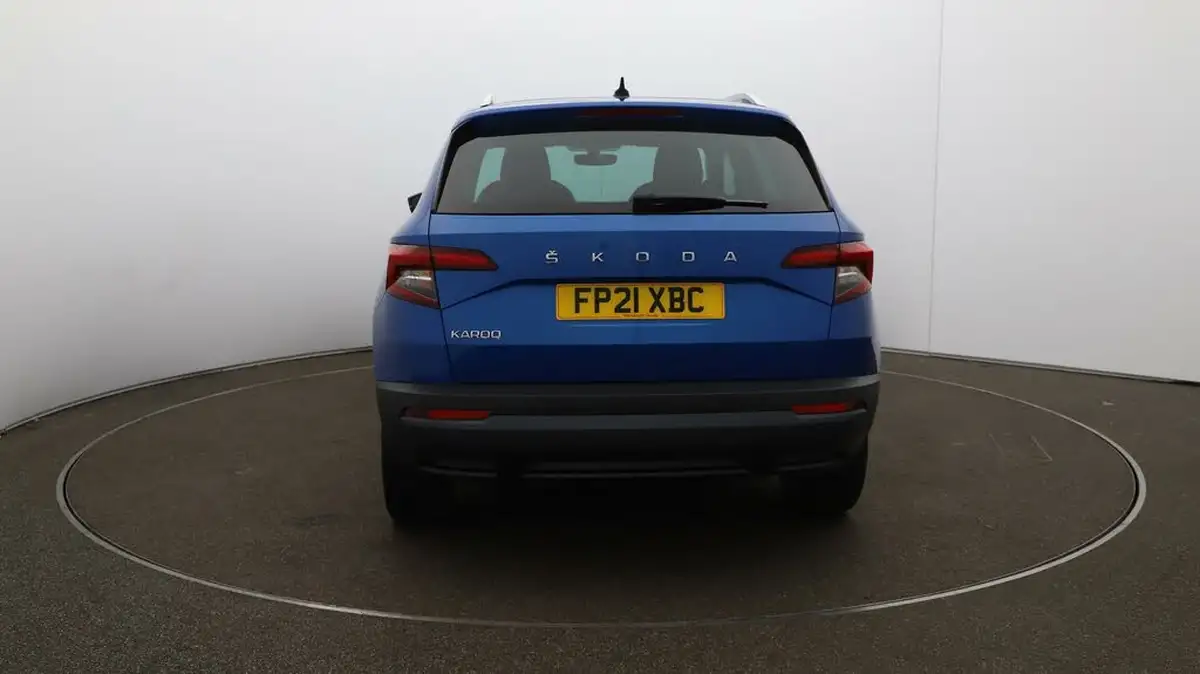 2021-skoda-karoq-15-tsi-se-l-big-58