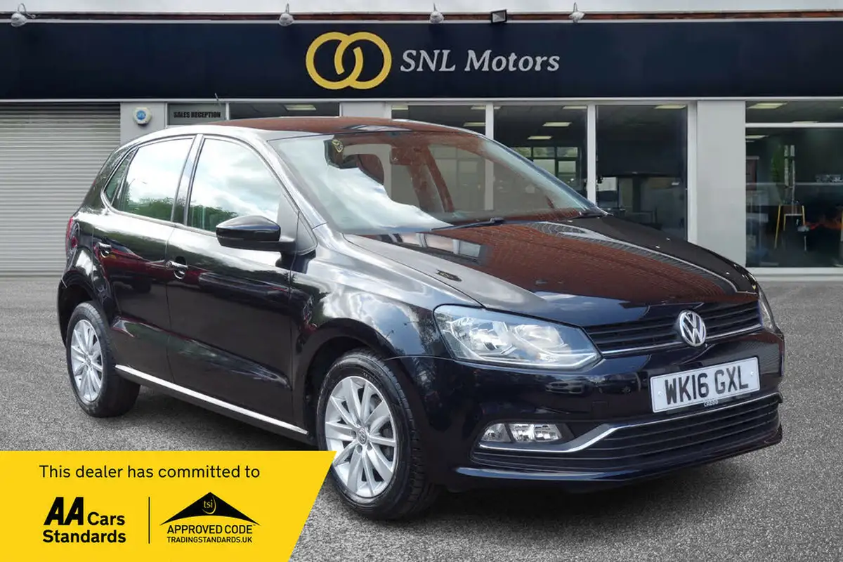2016-volkswagen-polo-12-tsi-se-5d-dsg-big-0