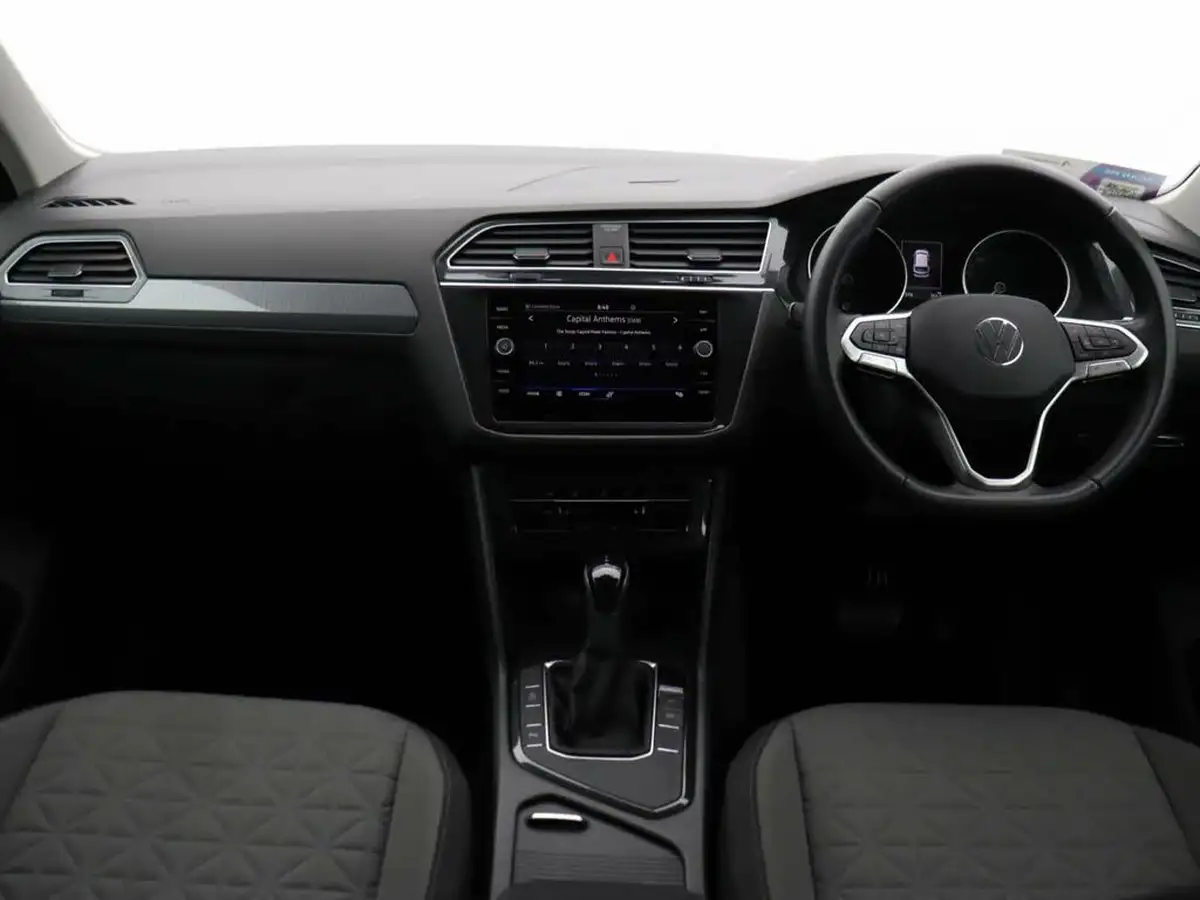 2022-volkswagen-tiguan-15-tsi-life-150ps-dsg-big-12
