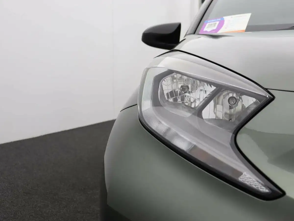 2023-toyota-aygo-x-10-vvt-i-edge-big-46