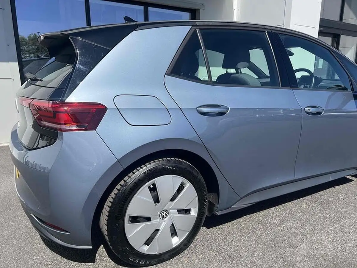 2021-volkswagen-id3-e-life-204ps-58kwh-pro-performance-big-17