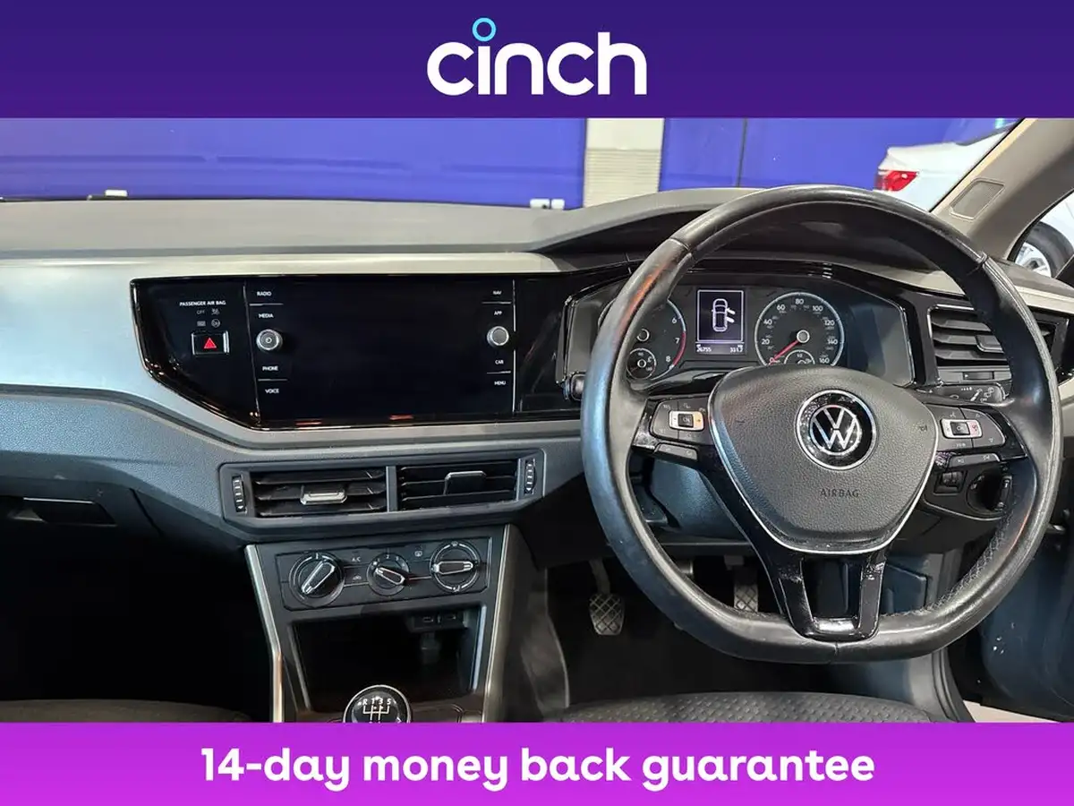 2021-volkswagen-polo-10-tsi-match-big-14