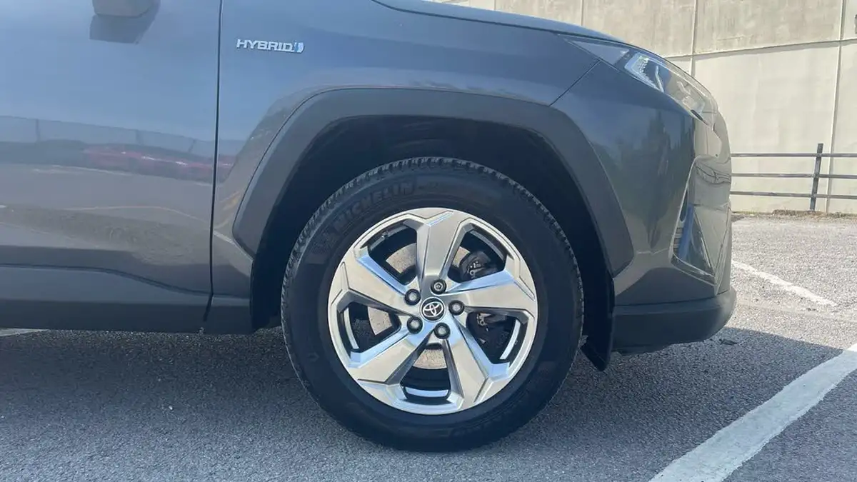 2020-toyota-rav4-25-vvt-i-excel-219bhp-big-17