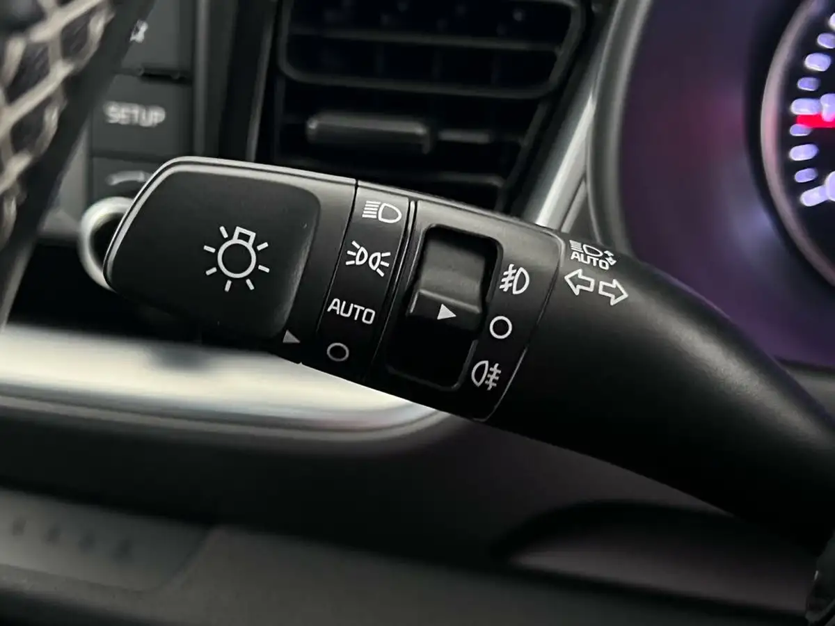 2019-kia-stonic-10-t-gdi-3-big-21