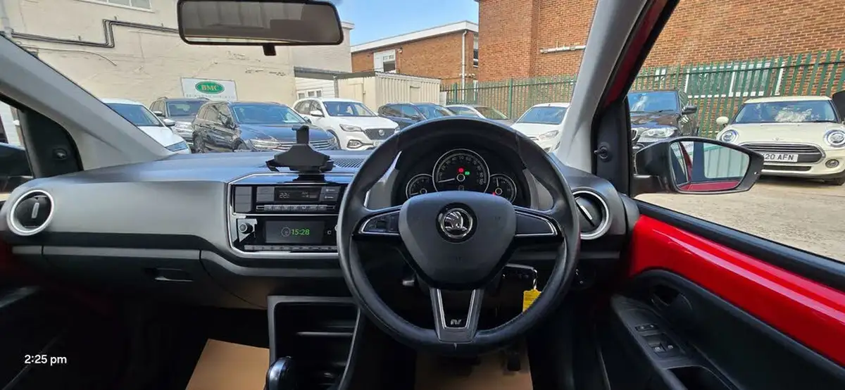 2020-skoda-citigo-e-se-big-31