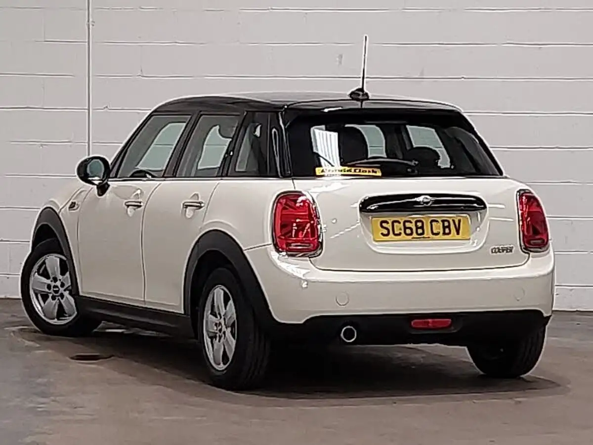 2019-mini-cooper-15-cooper-classic-ss-hatchback-5d-big-1