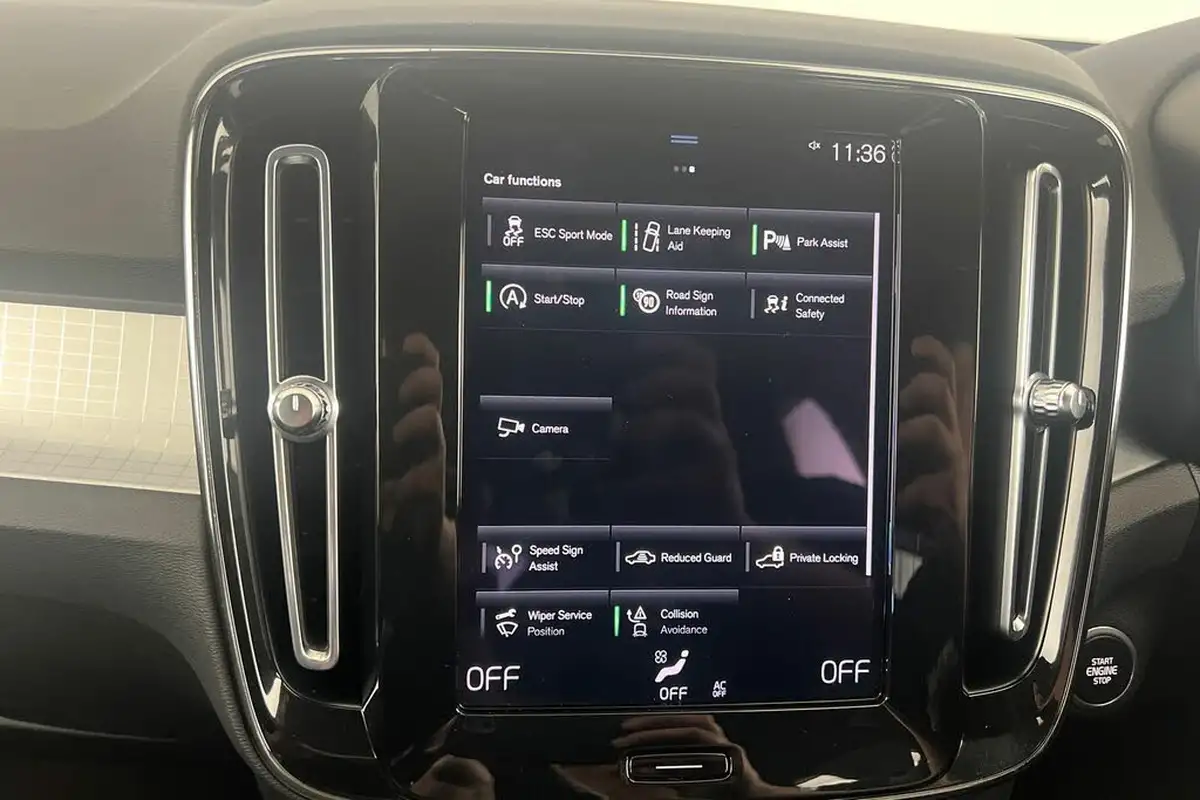 2021-volvo-xc40-20-b4-momentum-197bhp-awd-geartronic-big-34