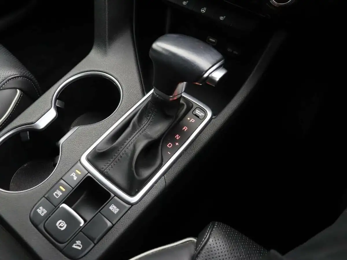 2020-kia-sportage-16crdi-48v-dct-big-30