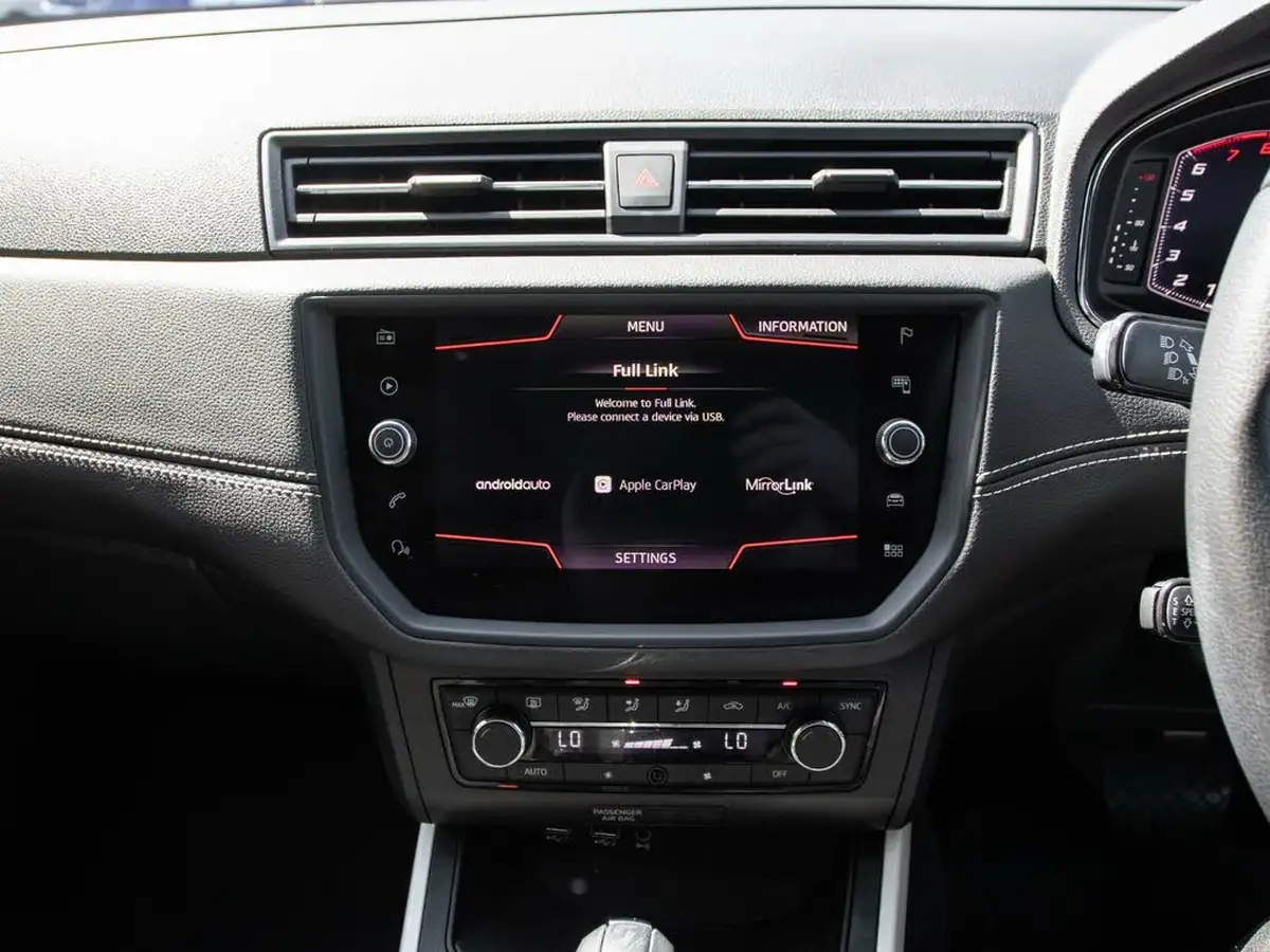 2019-seat-arona-10-tsi-xcellence-lux-ss-dsg-big-24
