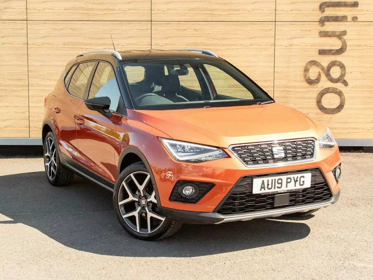 2019-seat-arona-10-tsi-xcellence-lux-ss-dsg-big-0